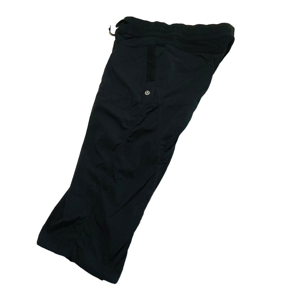 Lululemon Athletica Women's Cropped Pants Size 6 Black Stretch Nylon/Spandex - Picture 8 of 8